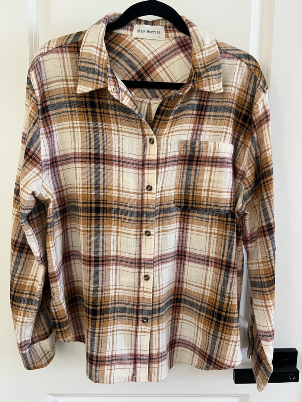 Women's Cream & Brown Plaid Button-Down Shirt